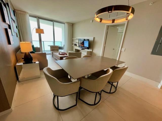 Stay At The Top With Amazing Views By Rent4Us Hollywood Exteriér fotografie