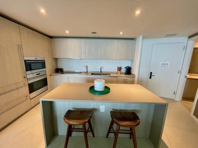 Stay At The Top With Amazing Views By Rent4Us Hollywood Exteriér fotografie